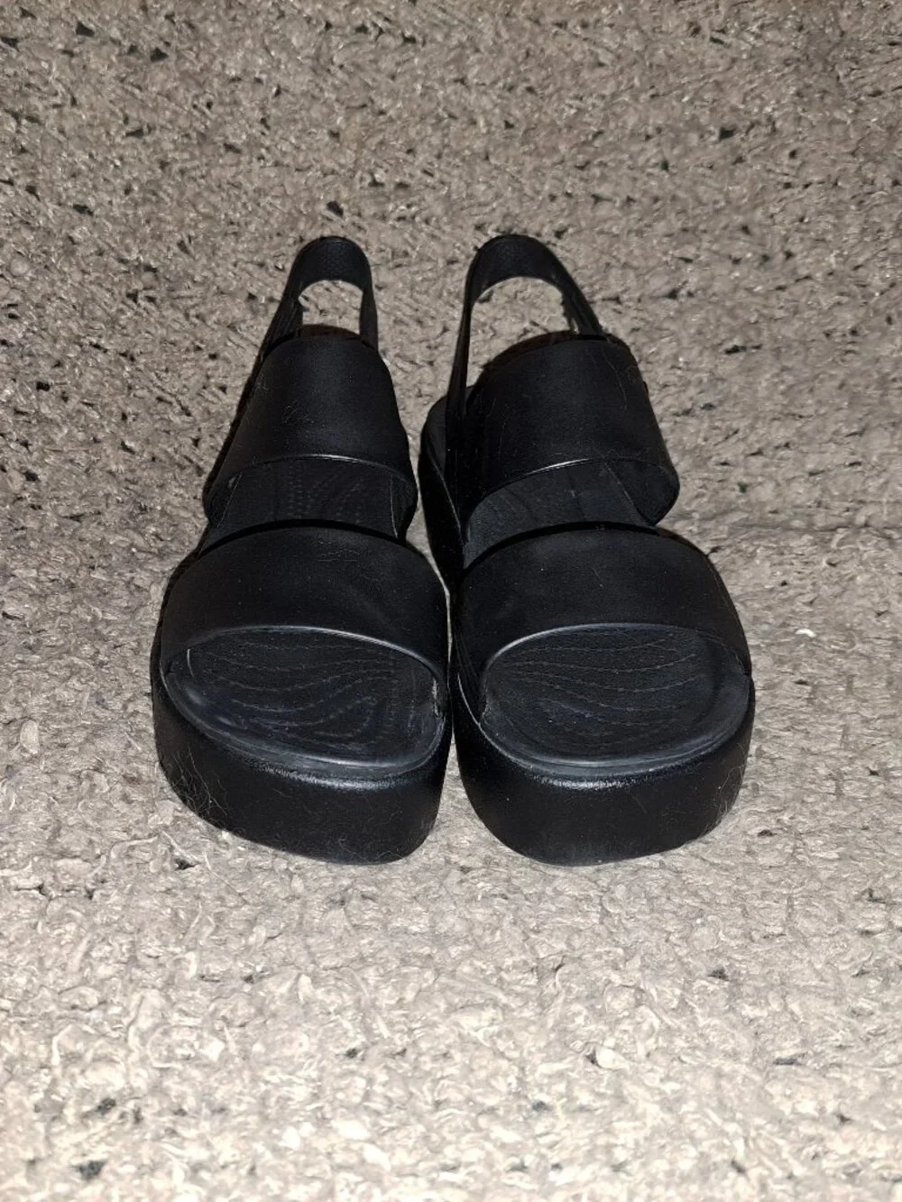 CROCS-Brooklyn-Low Wedge Platform Sandals-LiteRide-Sz 6-Excellent - Picture 3 of 8